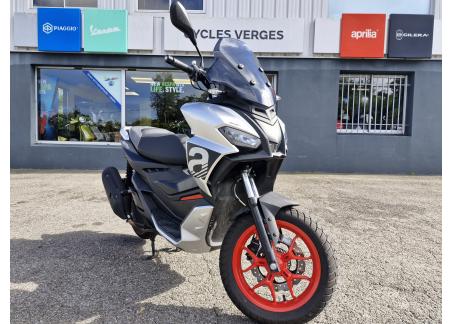 APRILIA SR GT 125 ABS SPORT